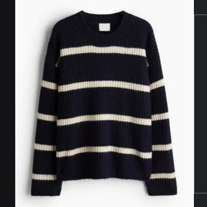 H&M Navy Blue and Cream Striped Crewneck Sweater